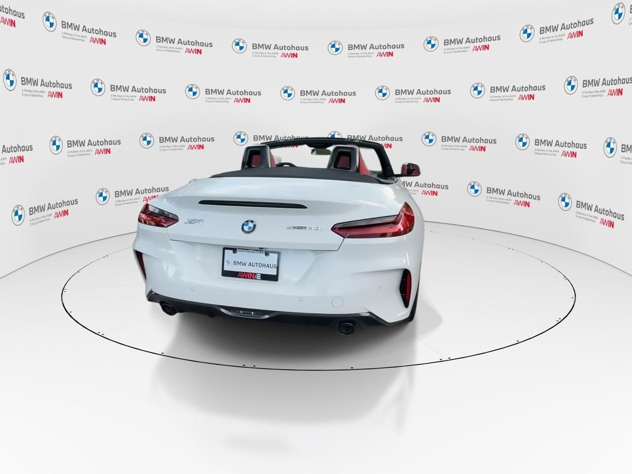 2025 BMW Z4 sDrive30i Roadster Photo