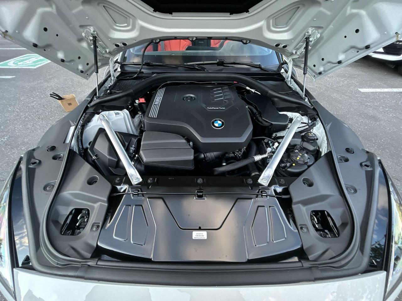 2025 BMW Z4 sDrive30i Roadster Photo