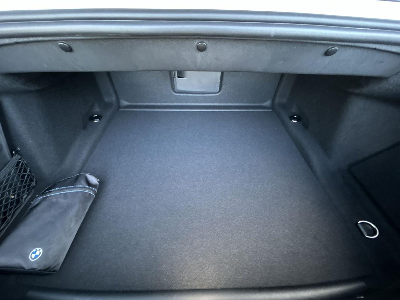 2025 BMW Z4 sDrive30i Roadster Photo