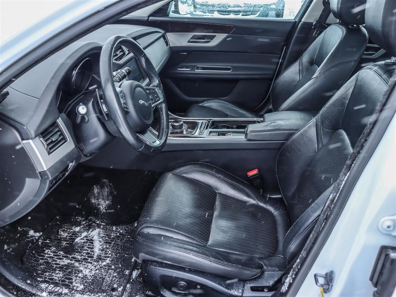 2018 Jaguar XF 25t Prestige 4dr All-Wheel Drive Sedan Photo