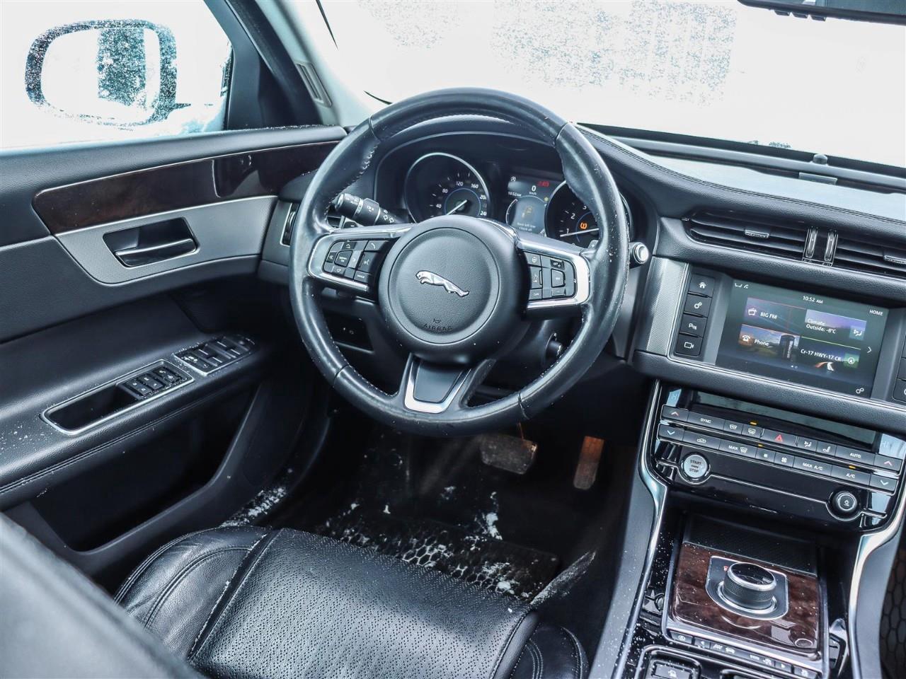 2018 Jaguar XF 25t Prestige 4dr All-Wheel Drive Sedan Photo