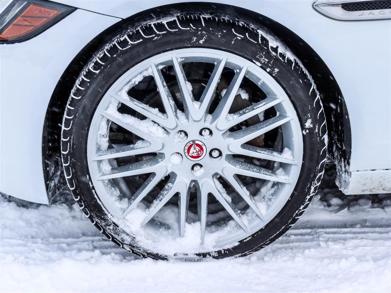2018 Jaguar XF 25t Prestige 4dr All-Wheel Drive Sedan Photo