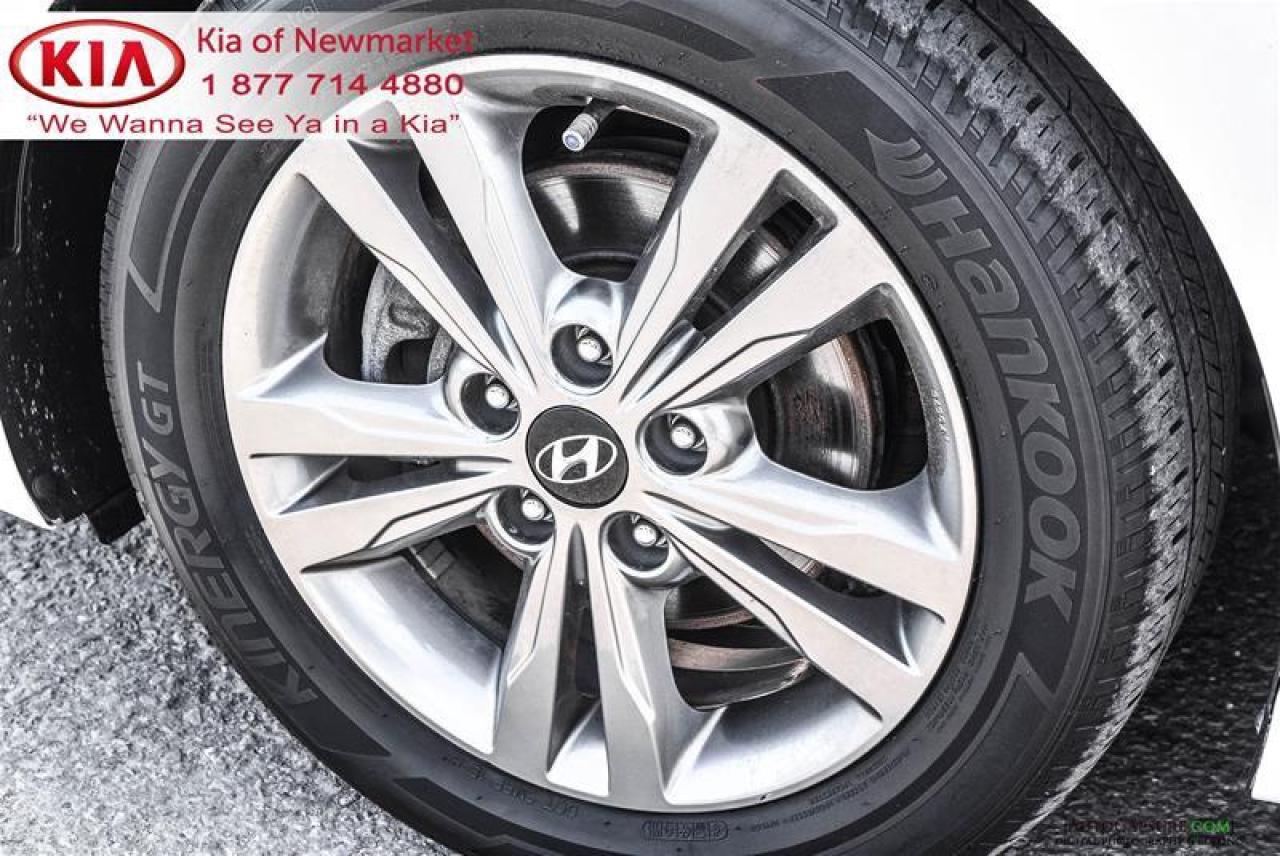 2017 Hyundai Elantra GL (A6) 4dr Sedan Photo