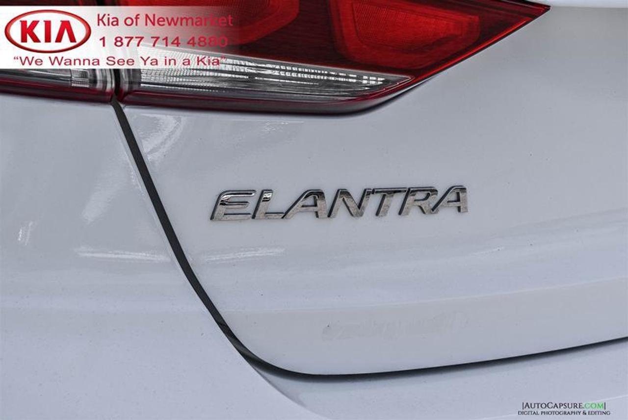2017 Hyundai Elantra GL (A6) 4dr Sedan Photo