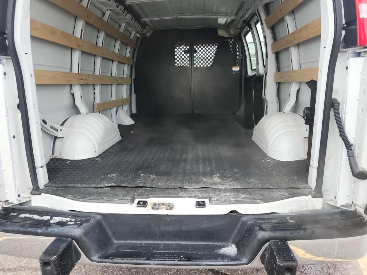 2023 GMC Savana 2500 Work Van Rear-Wheel Drive Cargo Van Photo