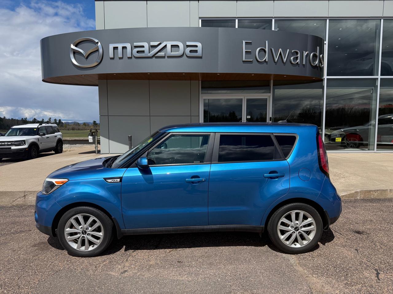 2019 Kia Soul EX 4dr Hatchback Photo0