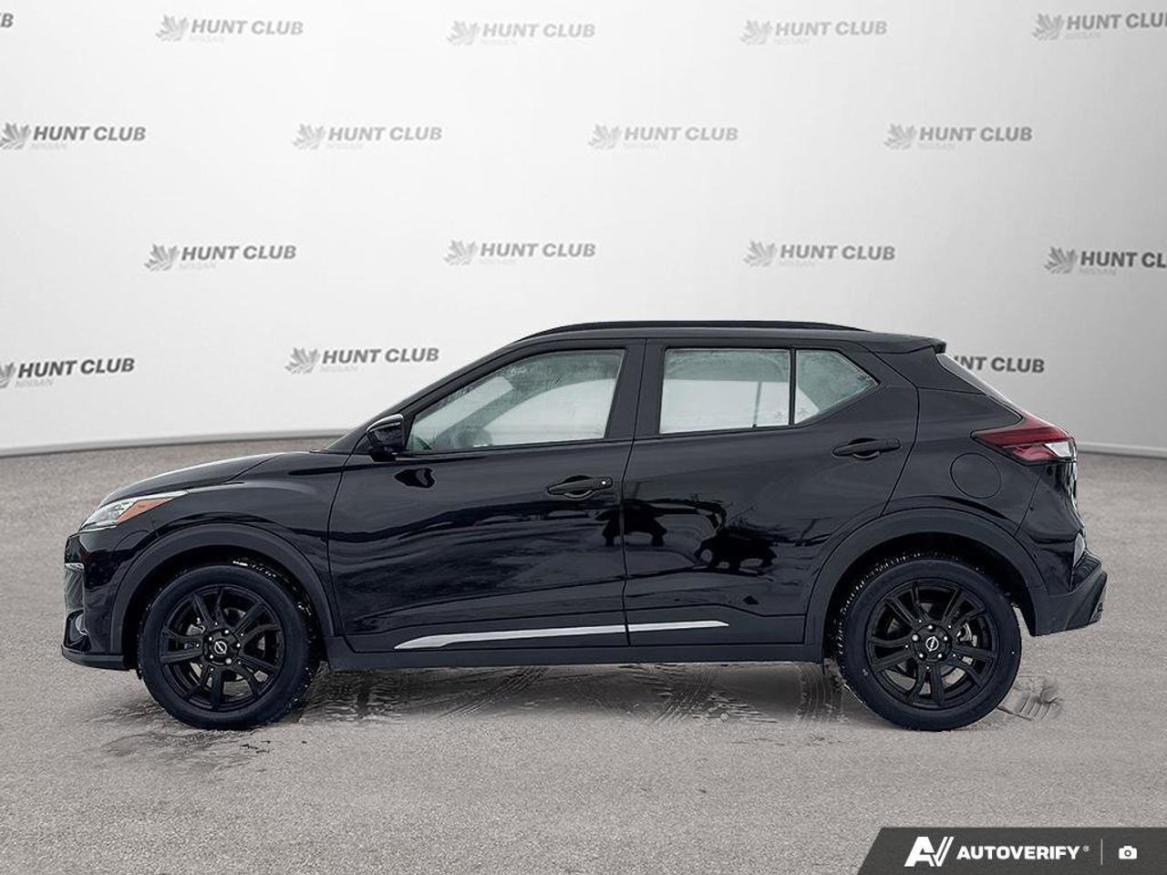 2024 Nissan Kicks SR PREMIUM   Leather Seats   360 View Camera   App Photo