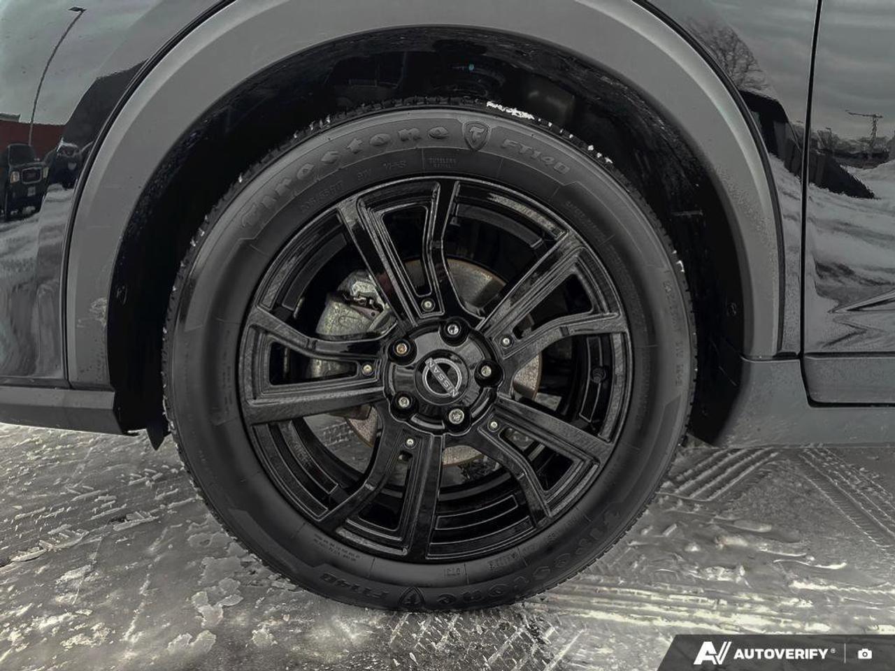 2024 Nissan Kicks SR PREMIUM   Leather Seats   360 View Camera   App Photo