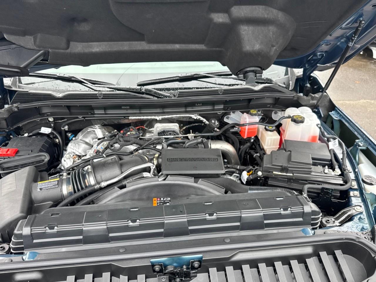 2026 GMC Sierra 3500HD CC 4WD Crew Cab 177" WB, 60" CA Pro Photo