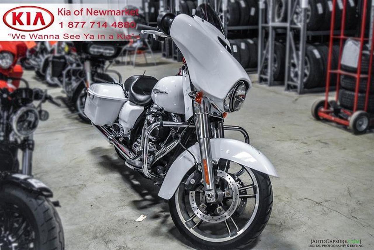 2016 Harley-Davidson Unlisted Item  Photo