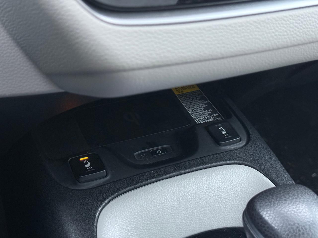 2021 Toyota Corolla LE UPGRADE   NO ACCIDENT Photo