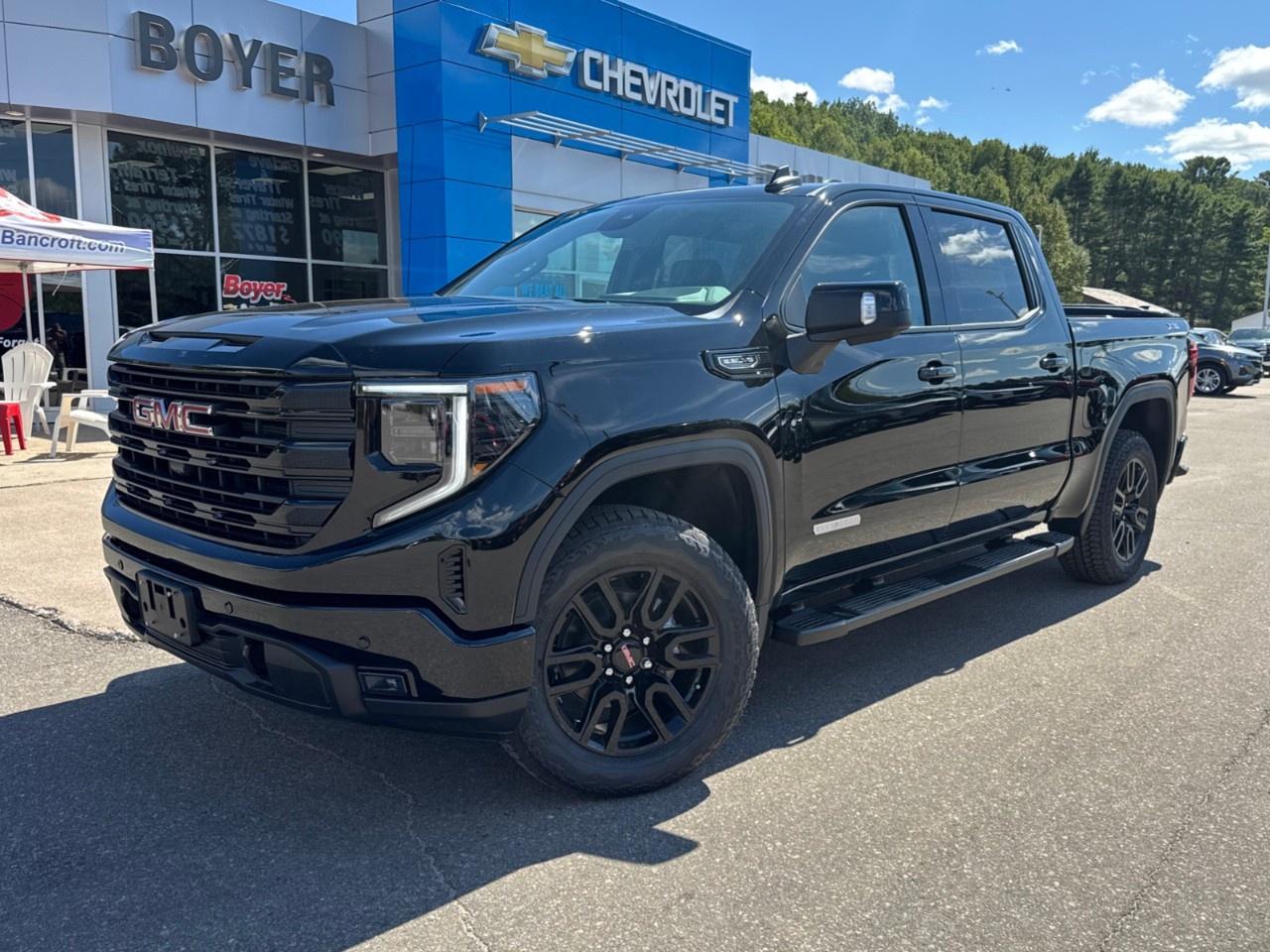 2026 GMC Sierra 1500 Crew Cab Short Box 4-Wheel Drive Elevation Photo2