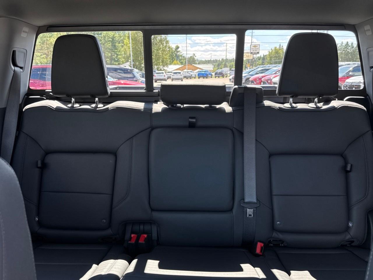 2026 GMC Sierra 1500 Crew Cab Short Box 4-Wheel Drive Elevation Photo