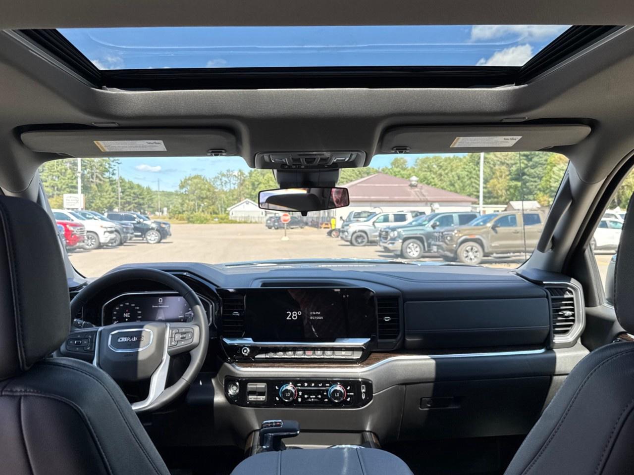 2026 GMC Sierra 1500 Crew Cab Short Box 4-Wheel Drive Elevation Photo