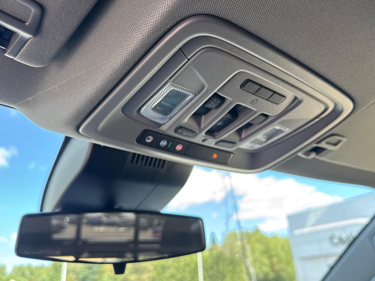 2026 GMC Sierra 1500 Crew Cab Short Box 4-Wheel Drive Elevation Photo