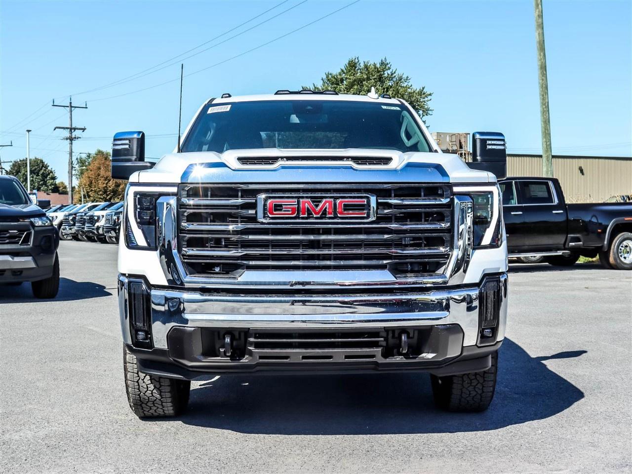 2025 GMC Sierra 3500HD 4WD Crew Cab Standard Box SLT Photo