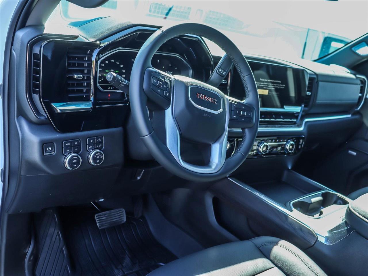 2025 GMC Sierra 3500HD 4WD Crew Cab Standard Box SLT Photo