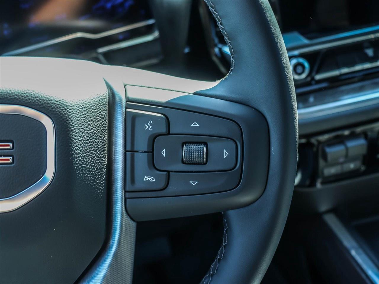 2025 GMC Sierra 3500HD 4WD Crew Cab Standard Box SLT Photo