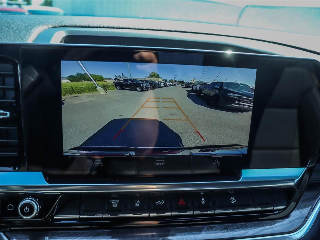 2025 GMC Sierra 3500HD 4WD Crew Cab Standard Box SLT Photo