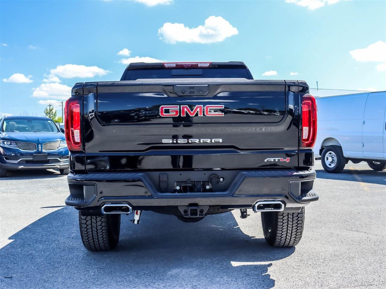 2026 GMC Sierra 1500 Crew Cab Standard Box 4-Wheel Drive AT4 Photo3