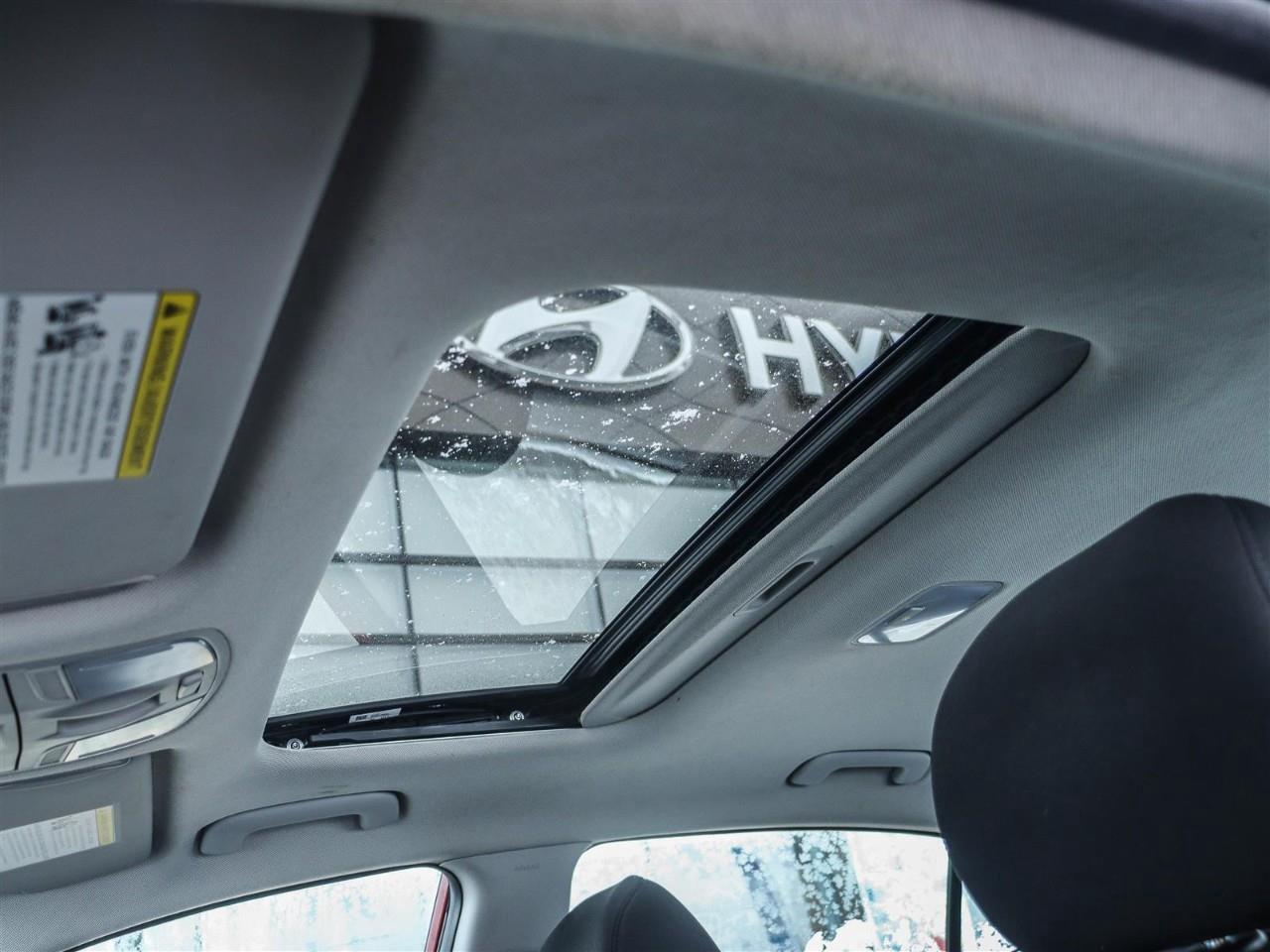 2020 Hyundai Elantra Preferred w/Sun & Safety Package 4dr Sedan Photo