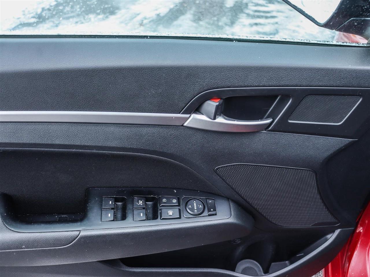 2020 Hyundai Elantra Preferred w/Sun & Safety Package 4dr Sedan Photo