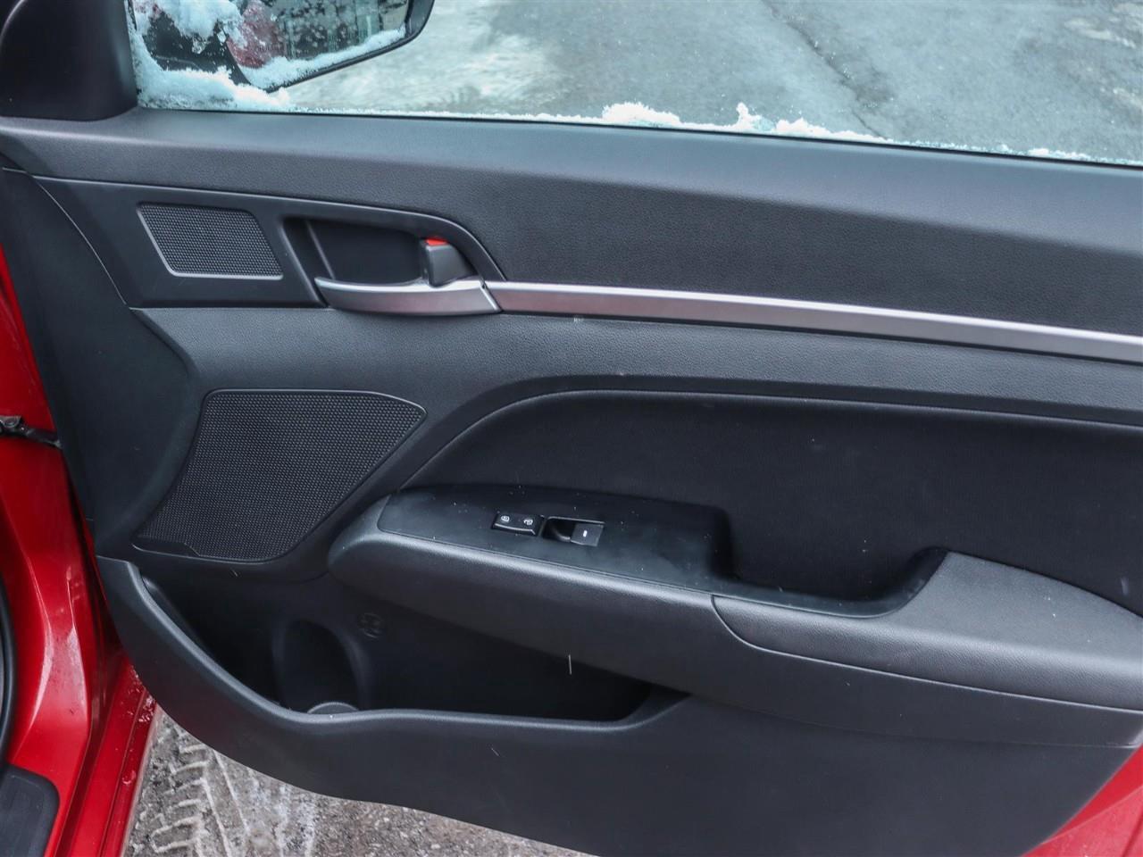 2020 Hyundai Elantra Preferred w/Sun & Safety Package 4dr Sedan Photo