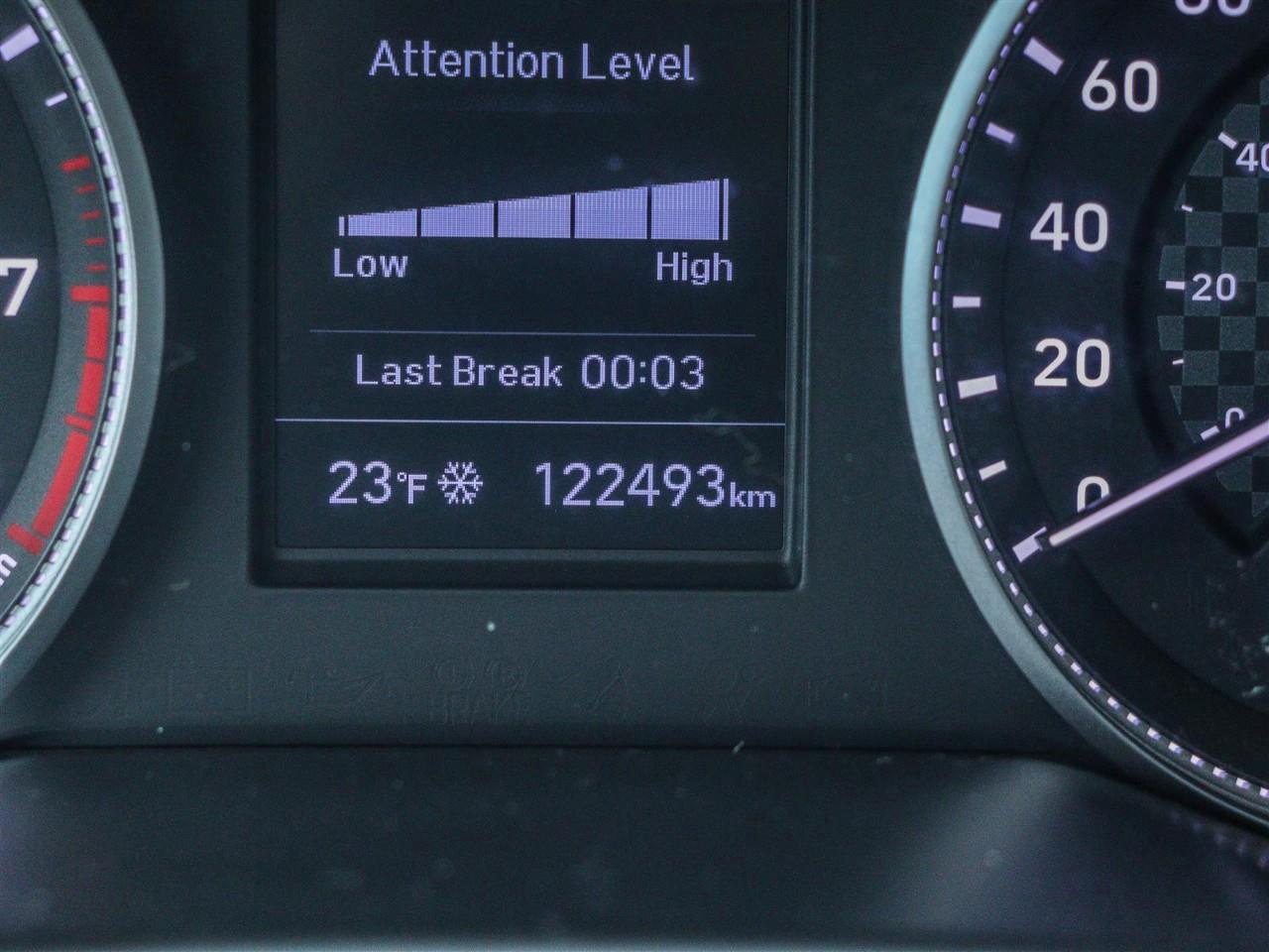 2020 Hyundai Elantra Preferred w/Sun & Safety Package 4dr Sedan Photo