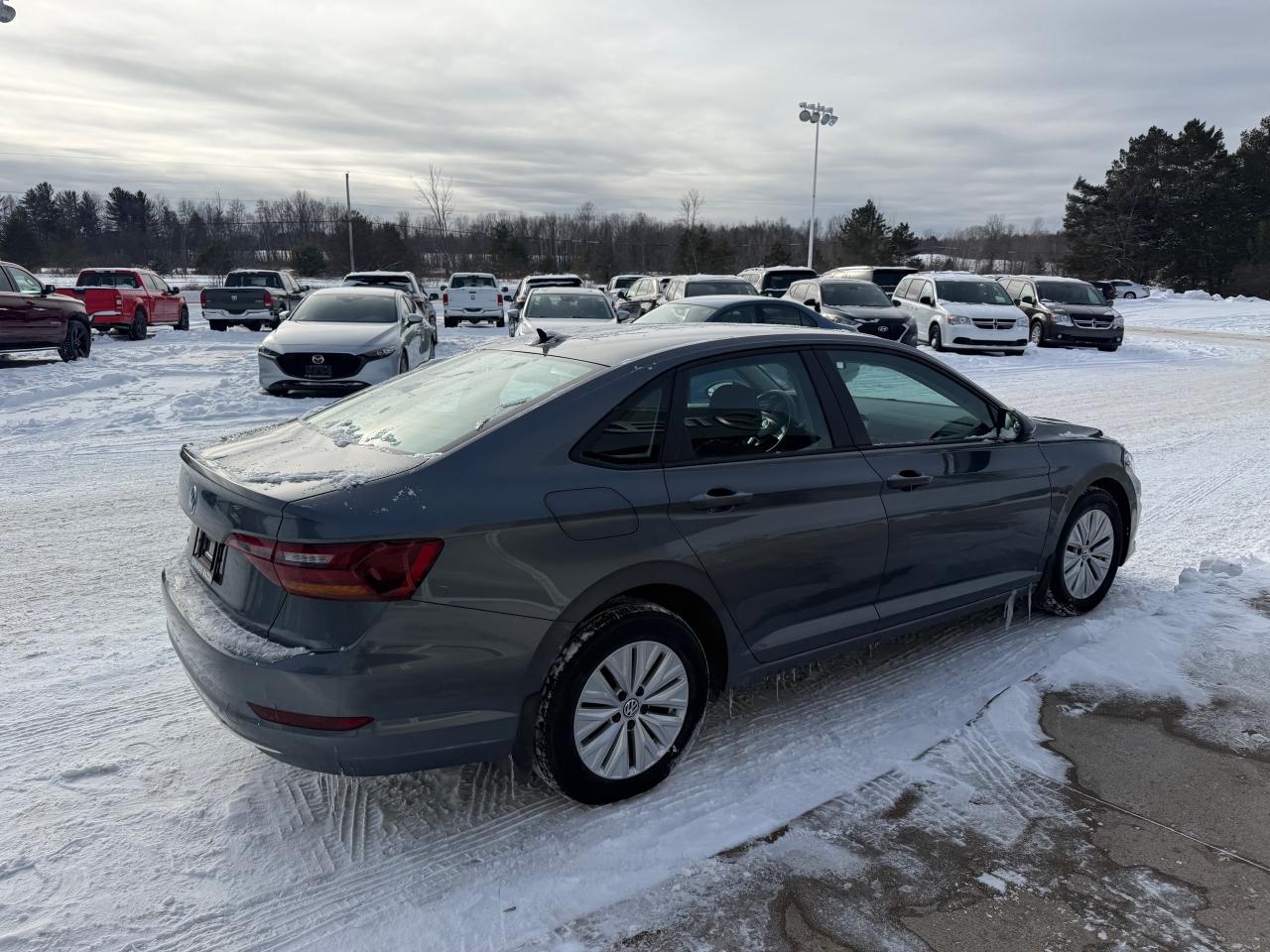 2019 Volkswagen Jetta 1.4 TSI Comfortline (M6) 4dr Sedan Photo