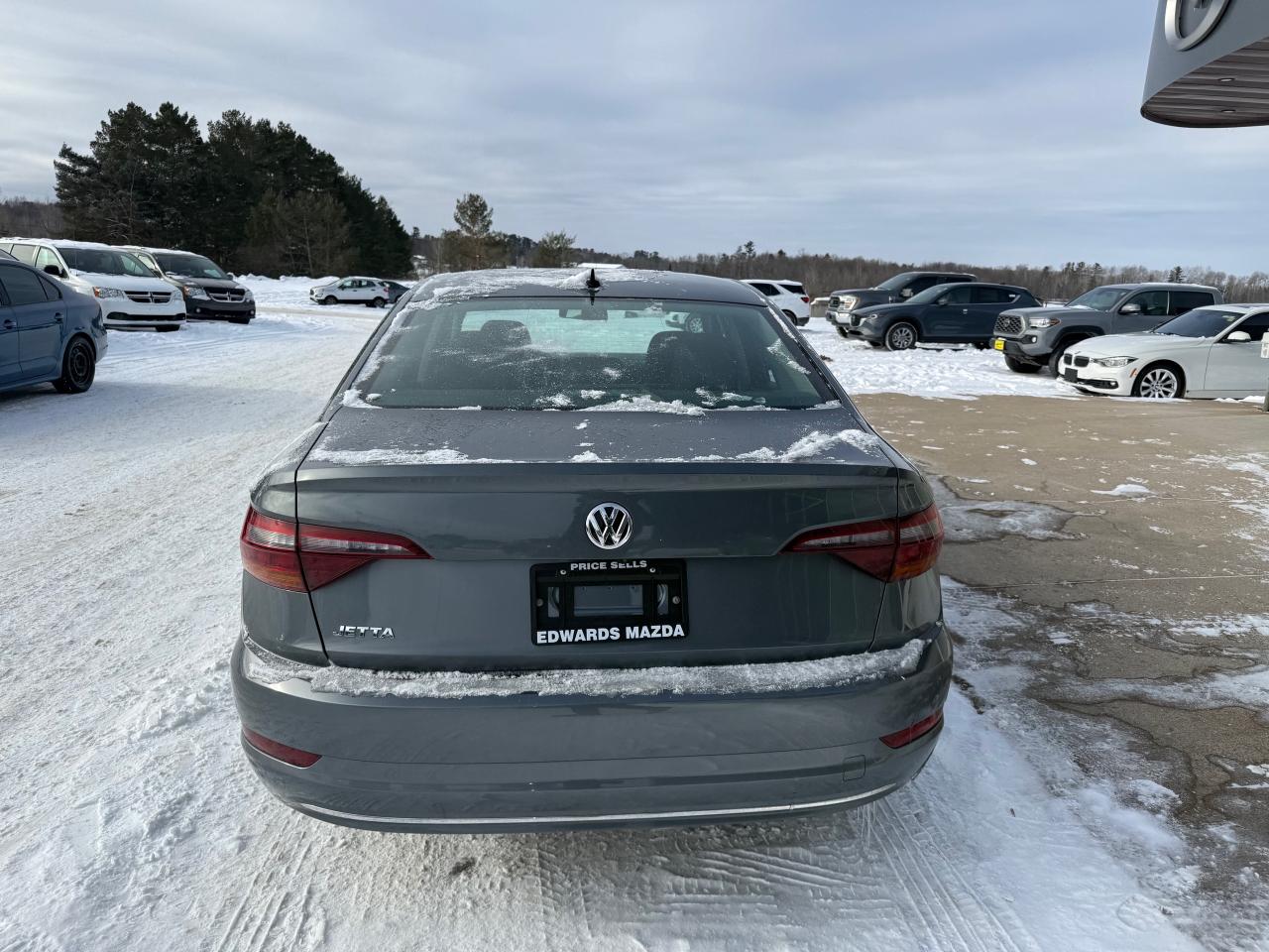 2019 Volkswagen Jetta 1.4 TSI Comfortline (M6) 4dr Sedan Photo