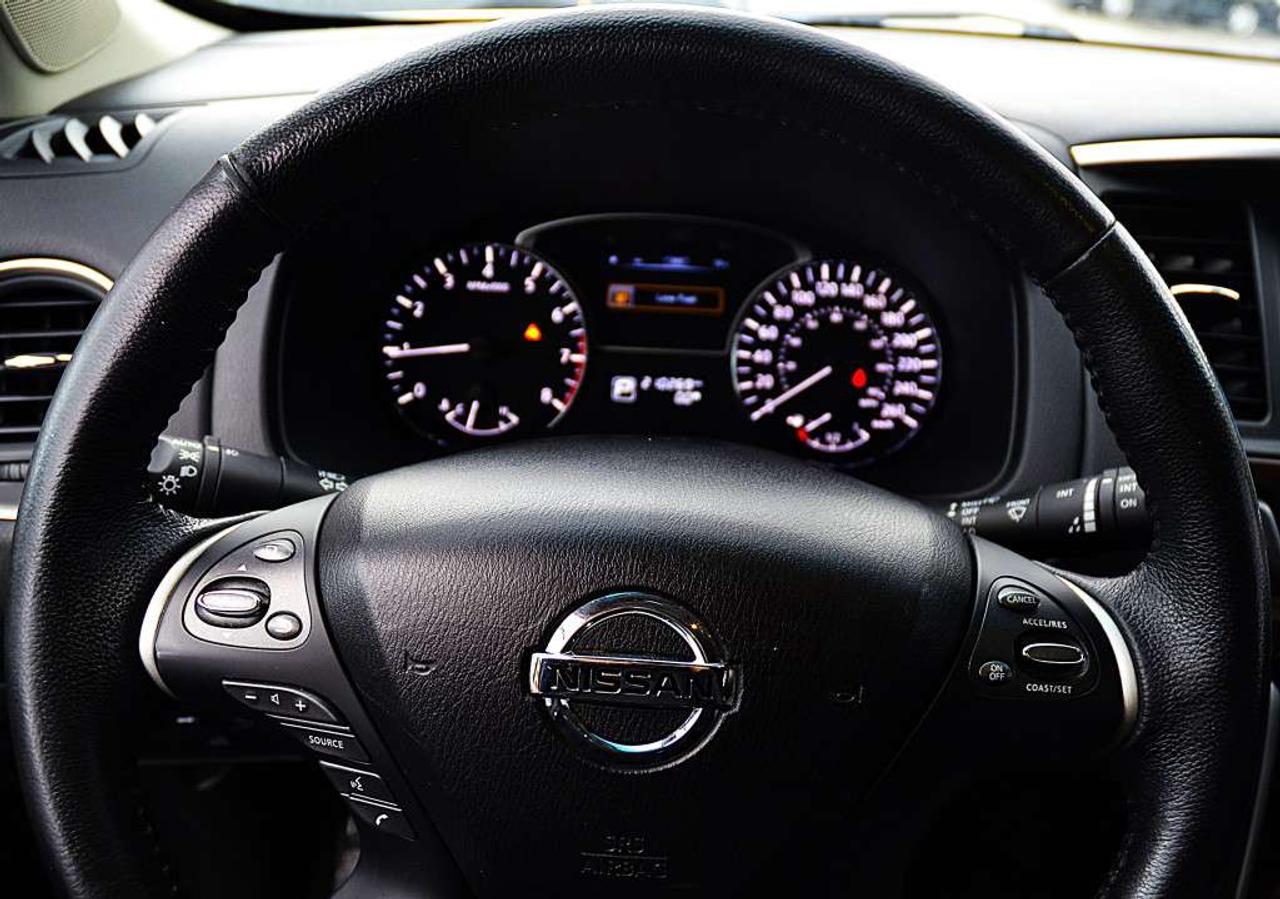 2014 Nissan Pathfinder Sport 3.2L 2/4/AWD Drive CVT AUTOMATIC Photo