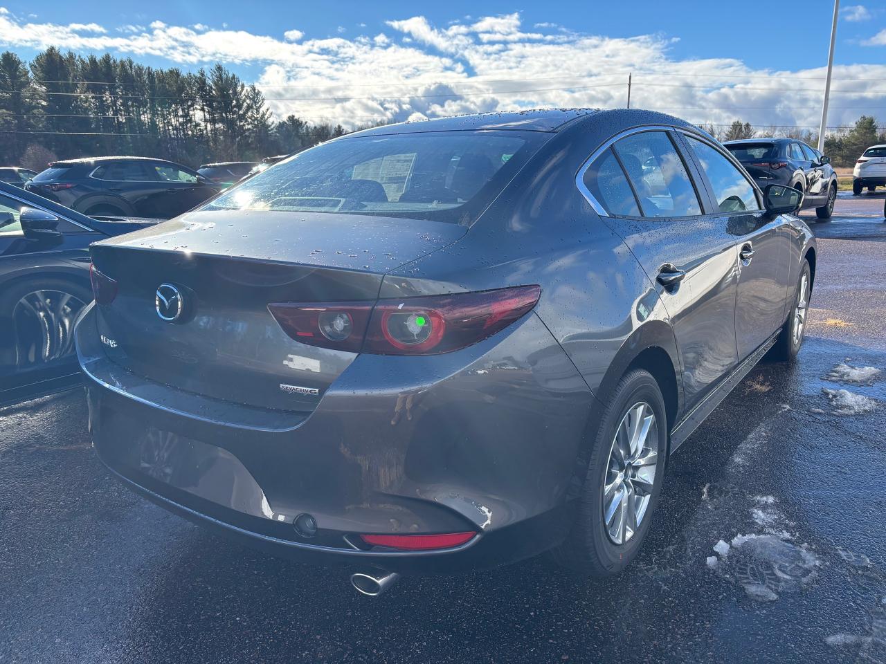 2025 Mazda 3 GX (A6) 4dr Front-Wheel Drive Sedan Photo