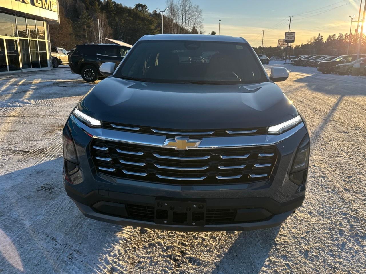 2026 Chevrolet Equinox AWD LT Photo