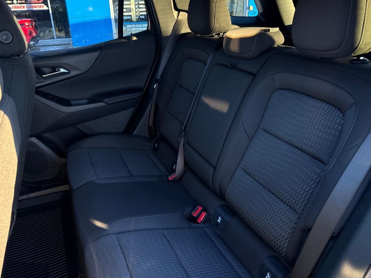 2026 Chevrolet Equinox AWD LT Photo