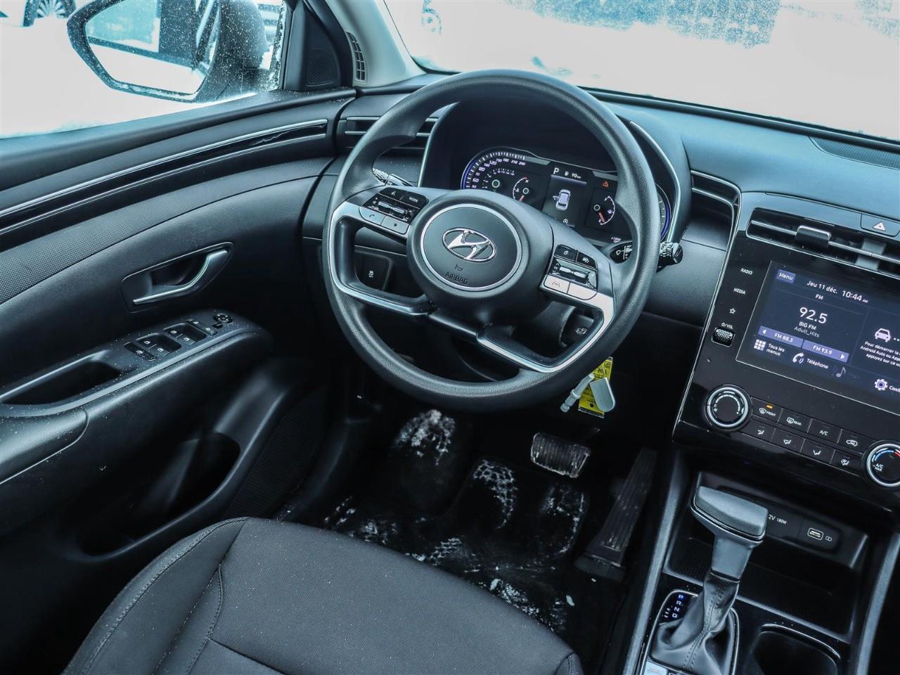 2022 Hyundai Tucson Essential 4dr All-Wheel Drive Photo