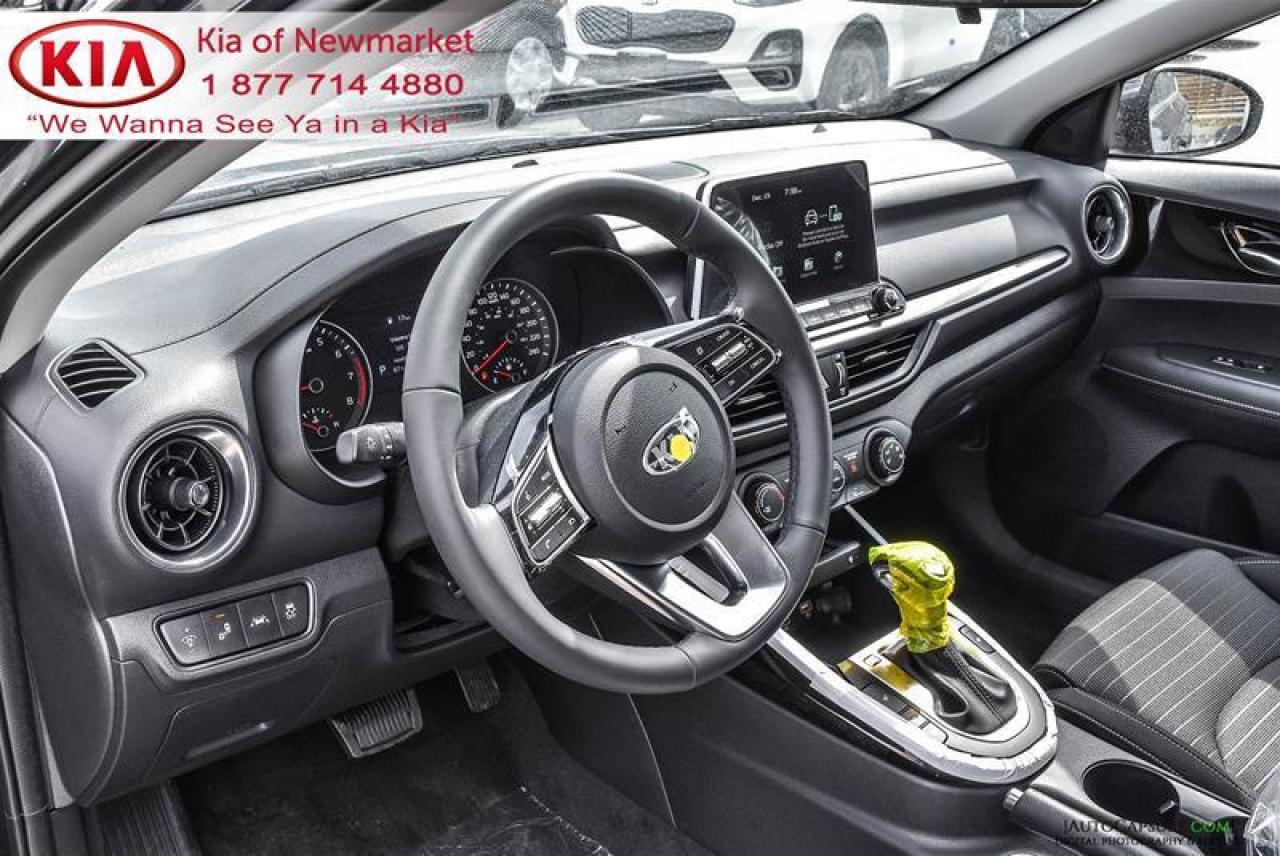 2021 Kia Forte EX 4dr Sedan Photo