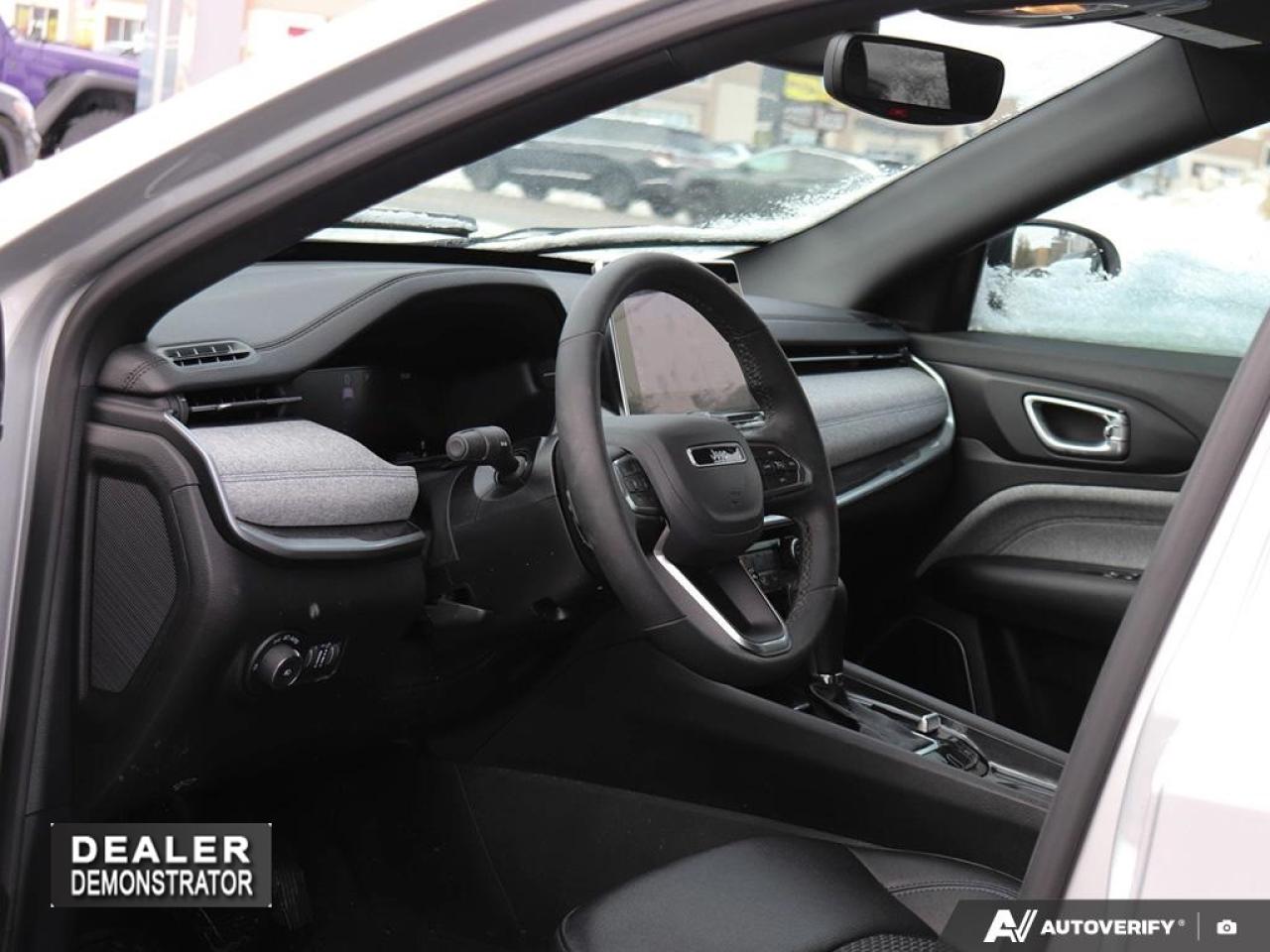 2025 Jeep Compass North 4dr 4x4 Photo