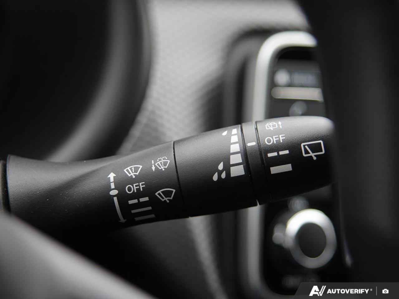 2019 Nissan Kicks S (CVT) 4dr Front-Wheel Drive Photo