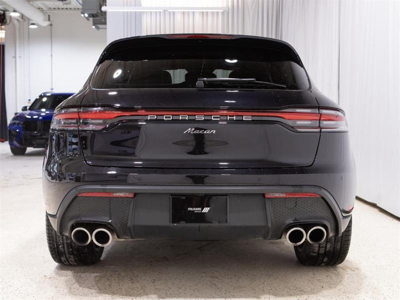 2023 Porsche Macan  Photo
