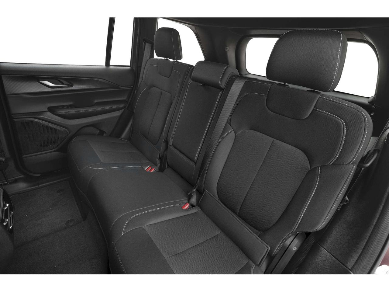 2025 Jeep Grand Cherokee Laredo 4dr 4x4 Photo
