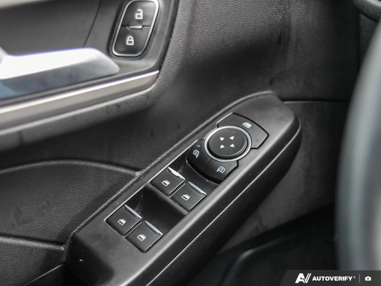 2021 Ford Escape SEL 4dr All-Wheel Drive Photo