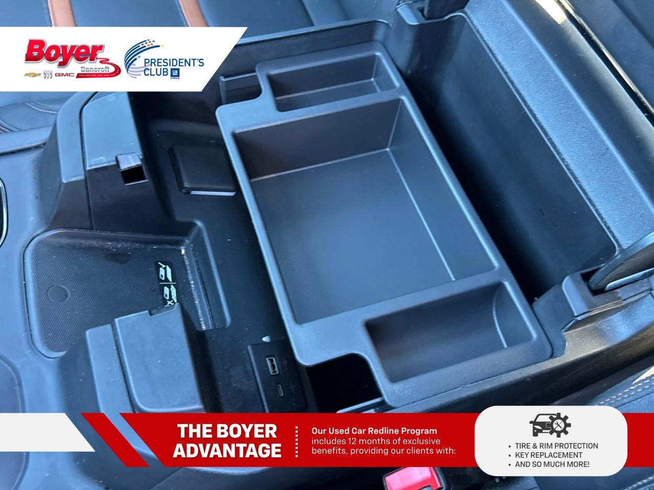 2025 GMC Sierra 1500 Crew Cab Short Box 4-Wheel Drive AT4 Photo