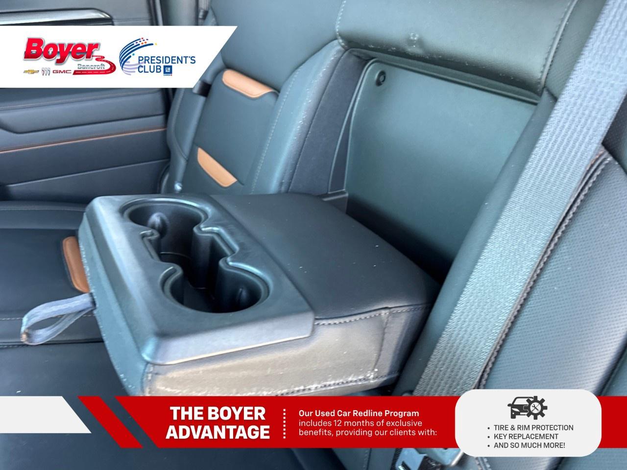 2025 GMC Sierra 1500 Crew Cab Short Box 4-Wheel Drive AT4 Photo