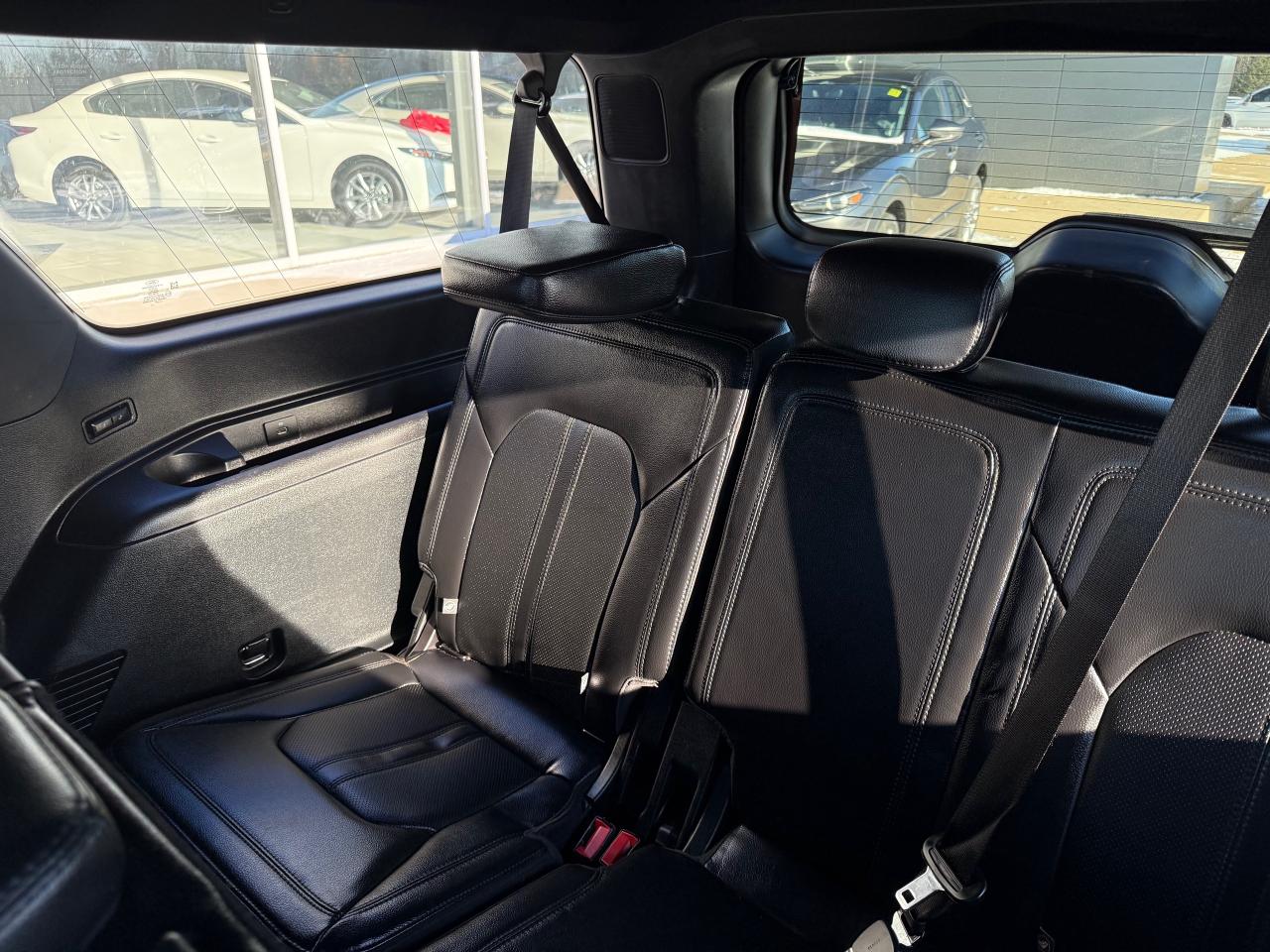 2021 Ford Expedition Max Limited 4dr 4x4 Photo