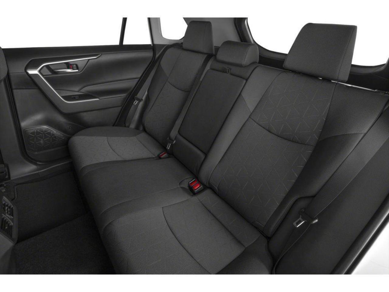 2022 Toyota RAV4 XLE Photo