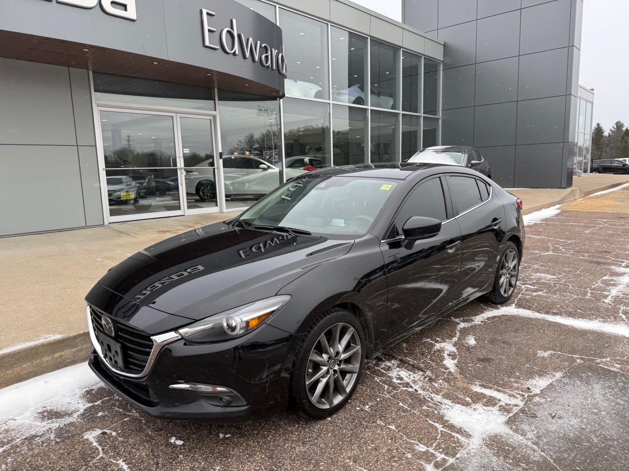 2018 Mazda 3 GT (A6) 4dr Sedan Photo3