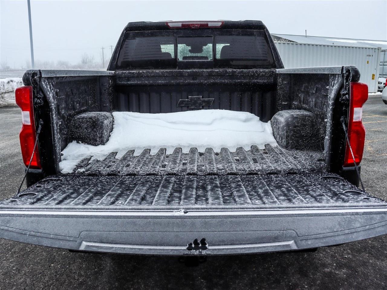 2026 Chevrolet Silverado 1500 Crew Cab Short Box 4-Wheel Drive High Country Photo