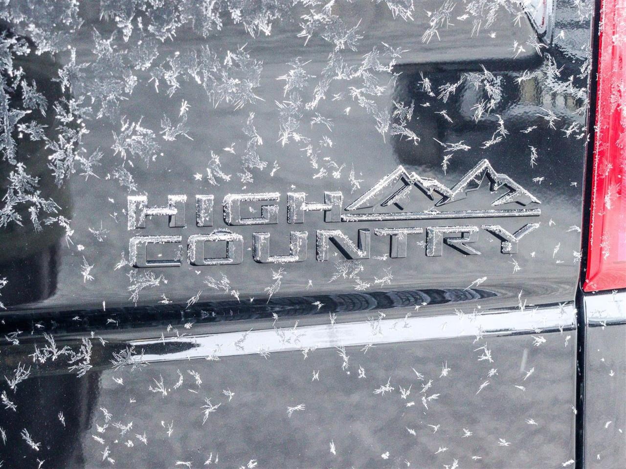 2026 Chevrolet Silverado 1500 Crew Cab Short Box 4-Wheel Drive High Country Photo