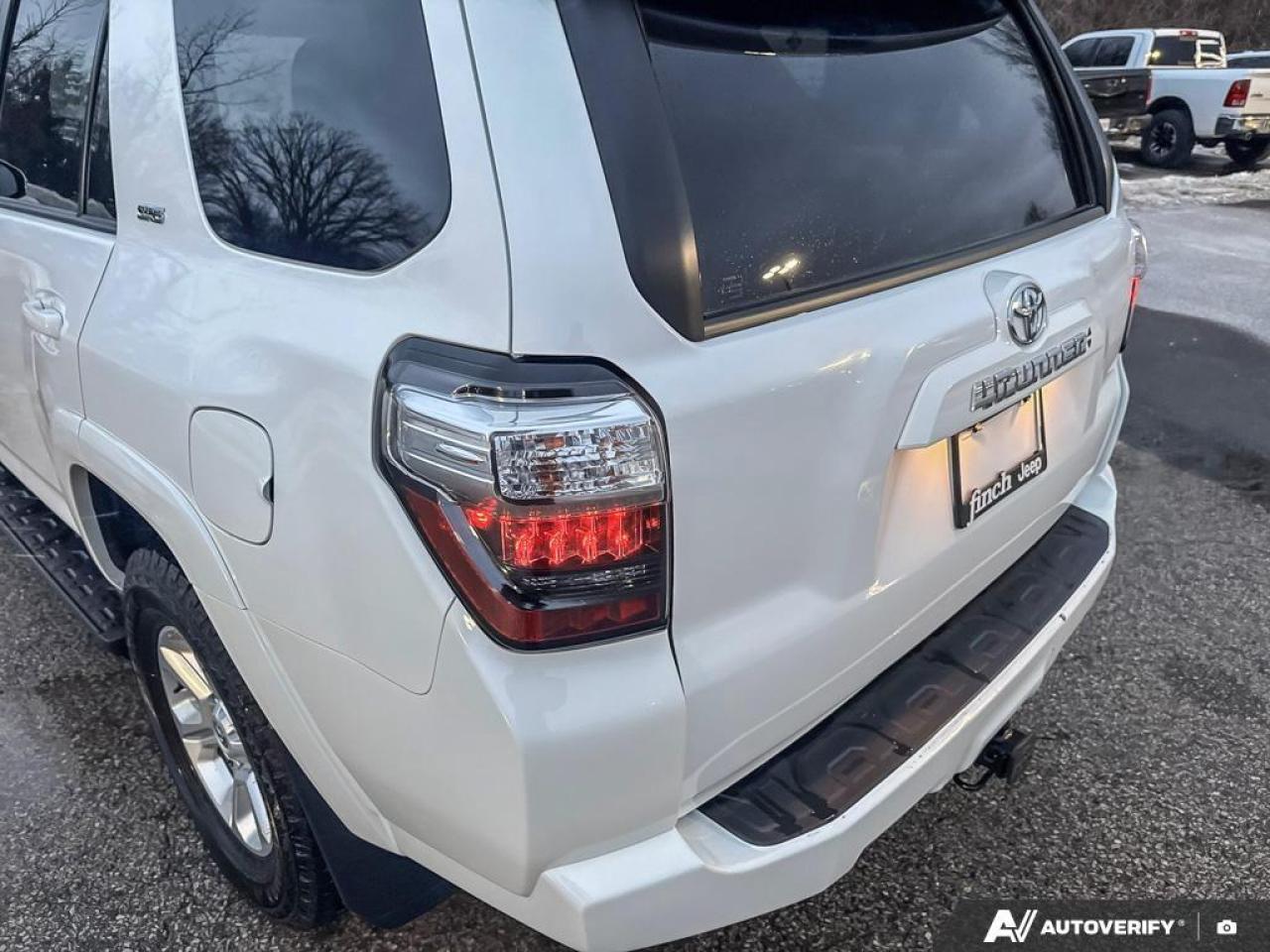 2024 Toyota 4Runner Base 4dr 4x4 Photo