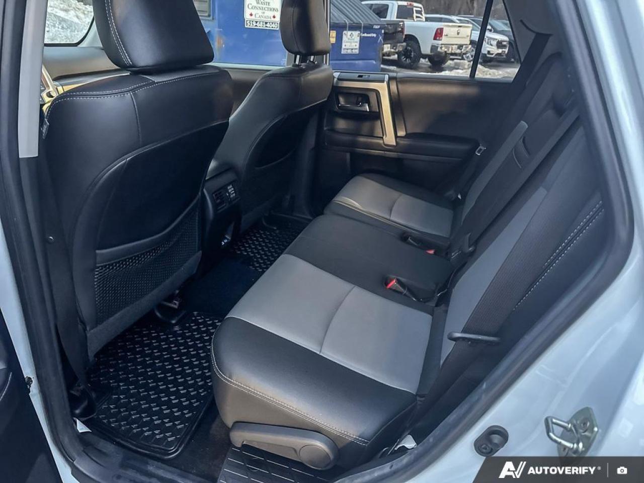 2024 Toyota 4Runner Base 4dr 4x4 Photo